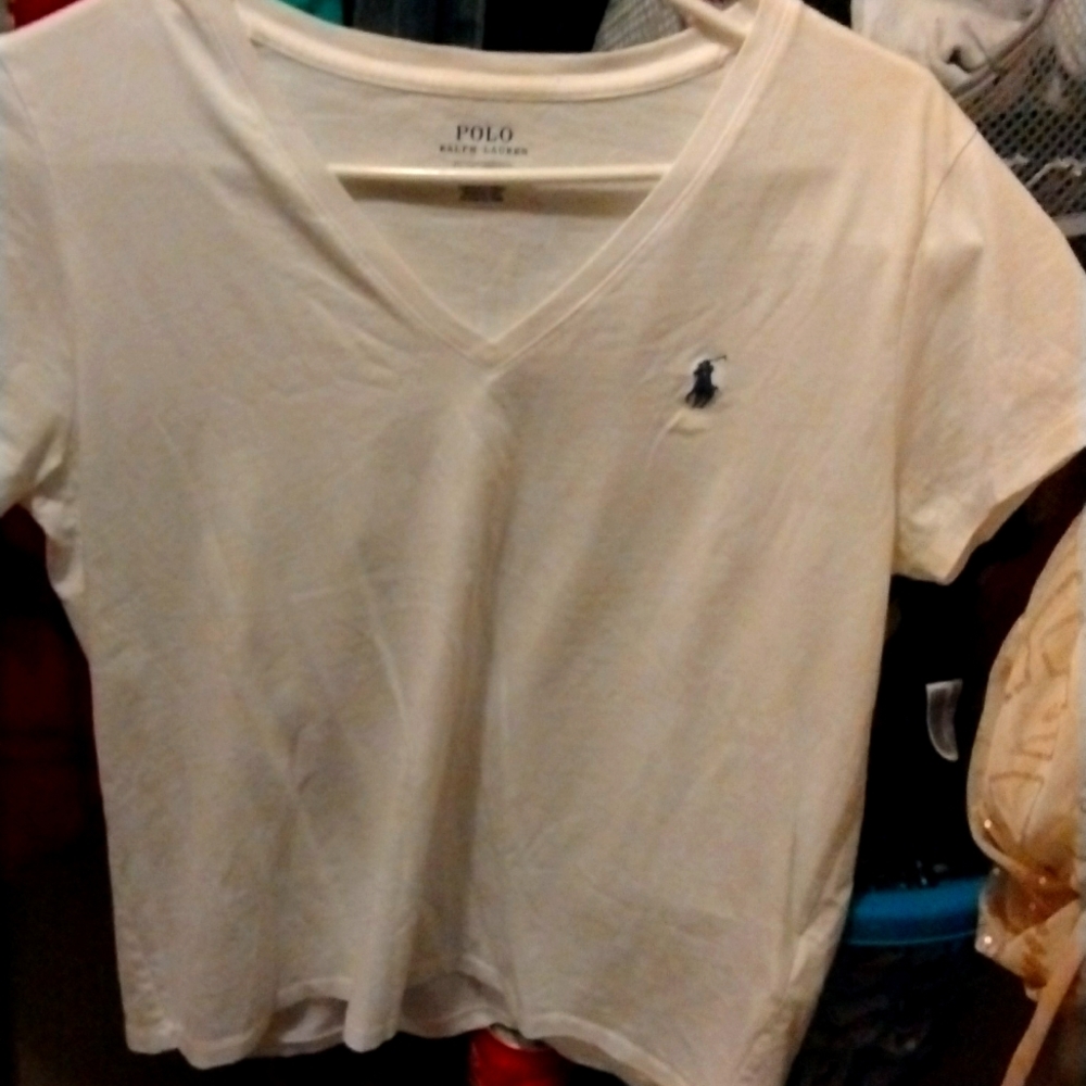 White t-shirt